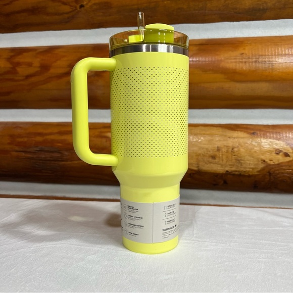 Stanley Calia Bright Yellow Quencher H2.0 Tumbler - Picture 5 of 7